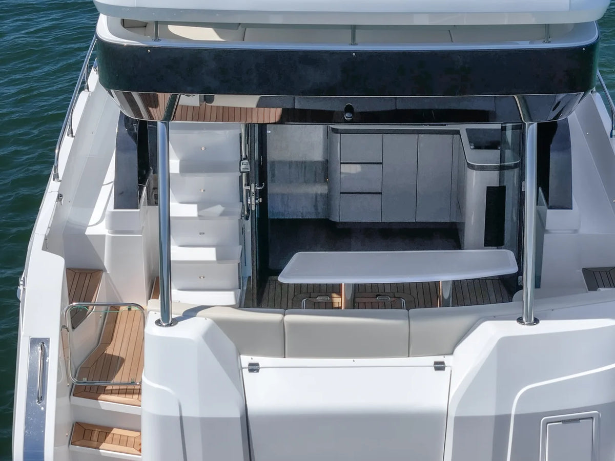 2027 Cruisers Yachts 50 FLY 50.0 feet, Clearwater, Florida #44