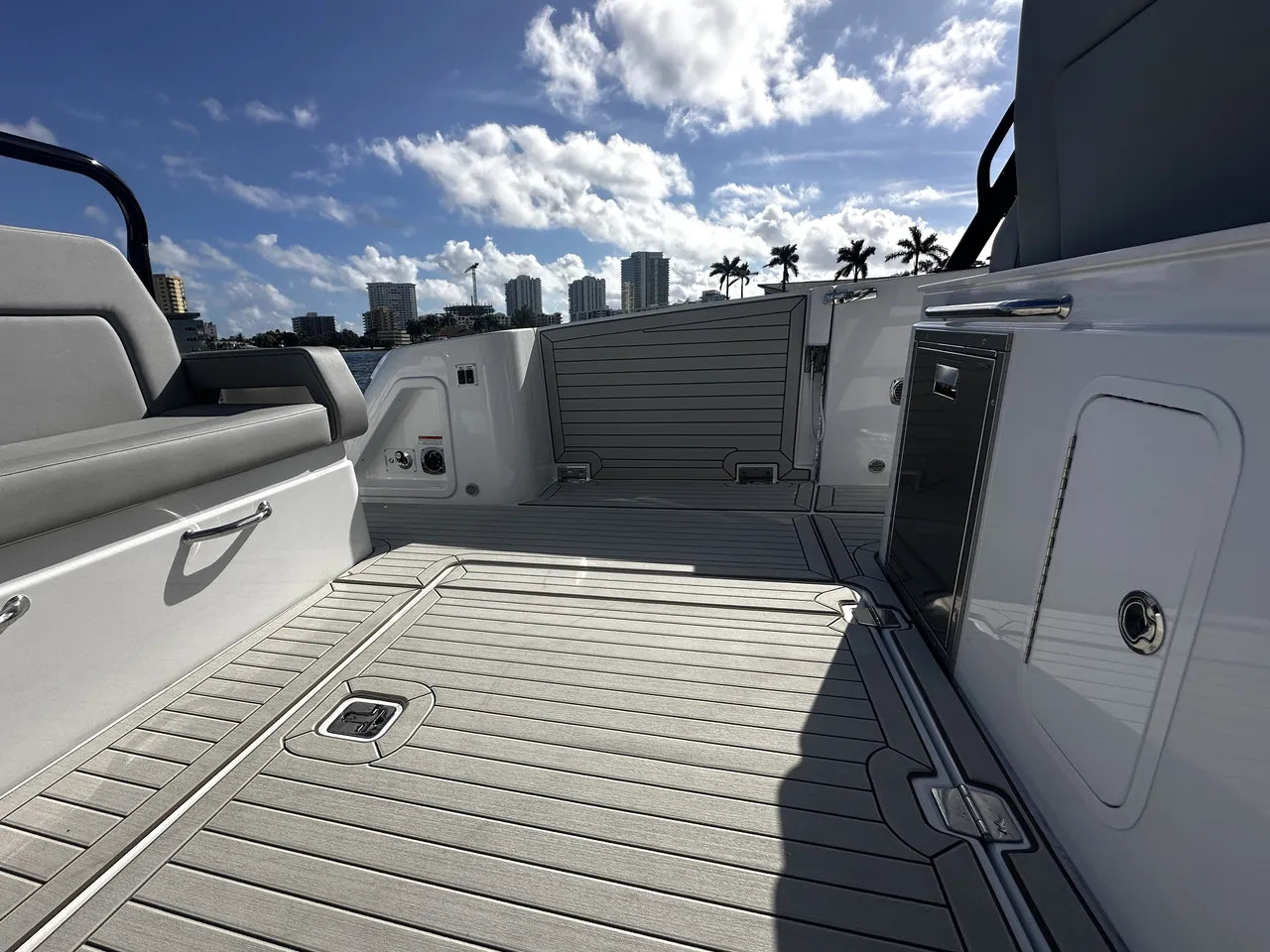 2026 Cruisers Yachts 38 VTR 38.0 feet, Clearwater, Florida #22