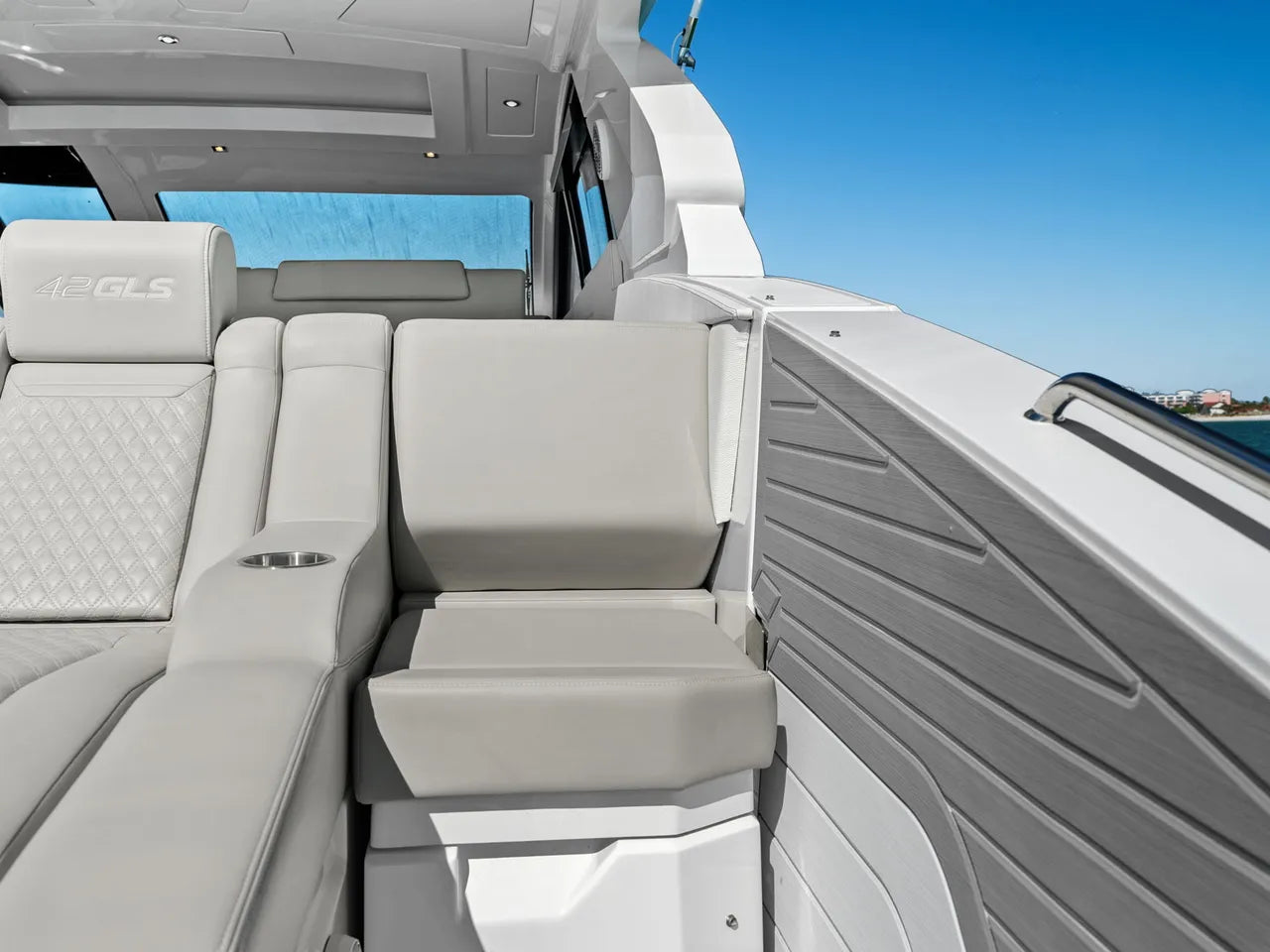 2026 Cruisers Yachts 42 GLS Outboard 42.0 feet, Clearwater, Florida #62