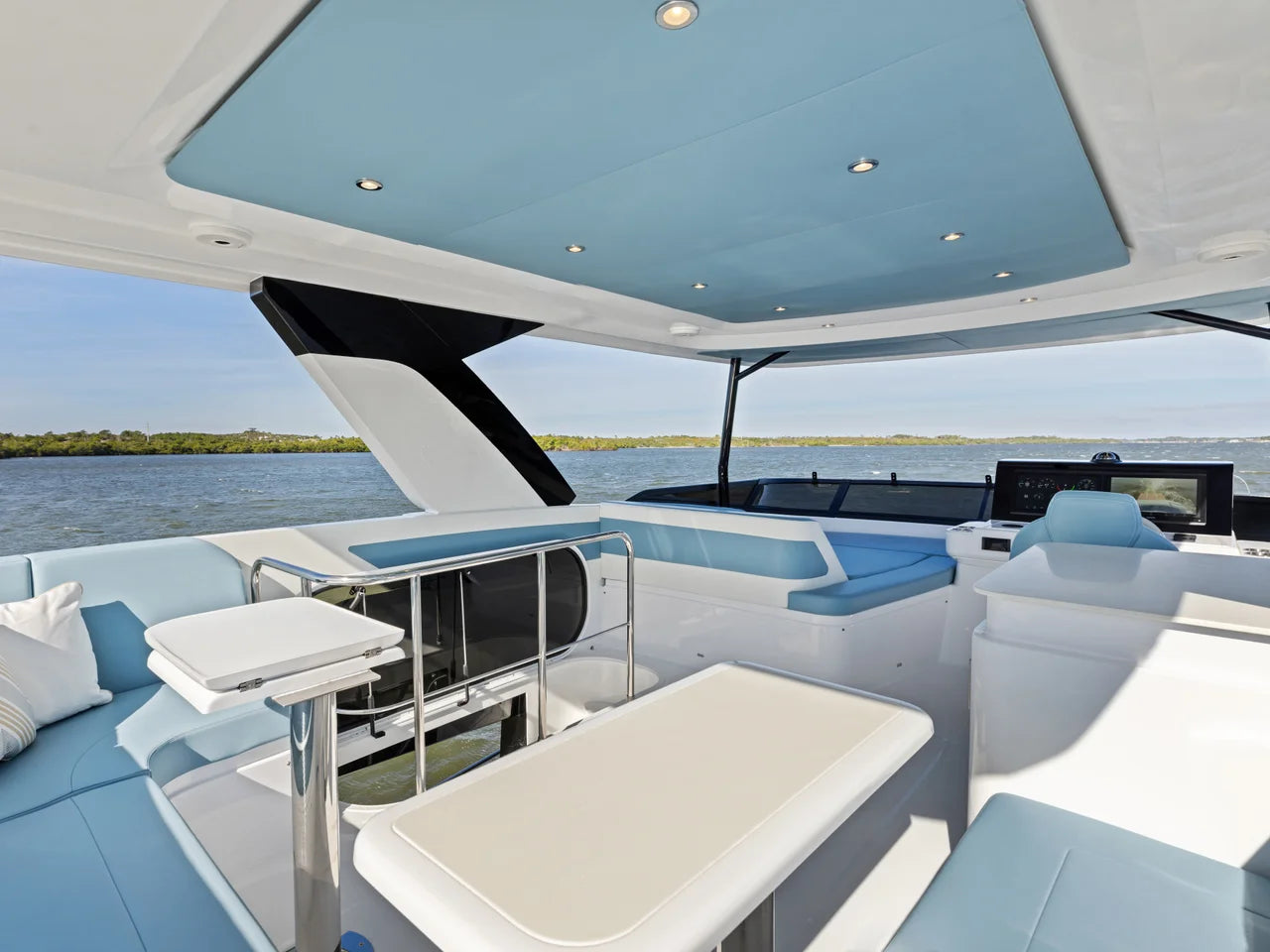 2027 Cruisers Yachts 50 FLY 50.0 feet, Clearwater, Florida #40