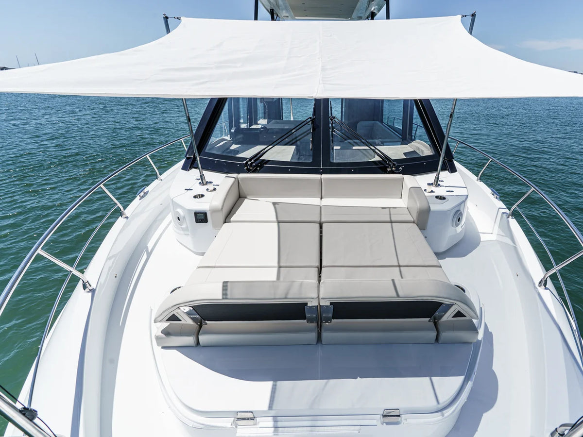 2027 Cruisers Yachts 50 FLY 50.0 feet, Clearwater, Florida #25