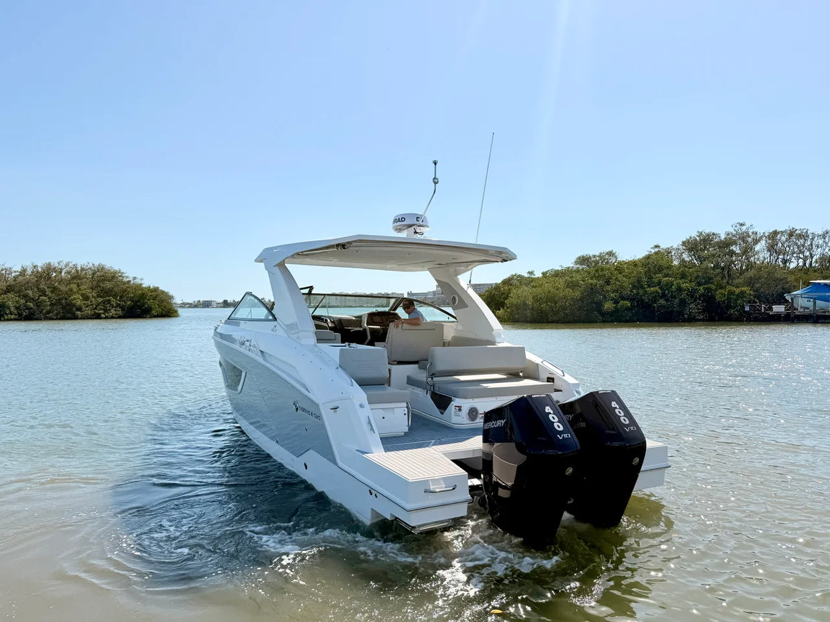 2026 Cruisers Yachts 34 GLS Outboard 34.0 feet, Clearwater, Florida #16