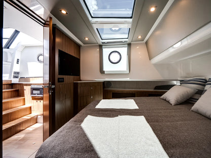 2026 Cruisers Yachts 50GLS OB 50.0 feet, Clearwater, Florida #45