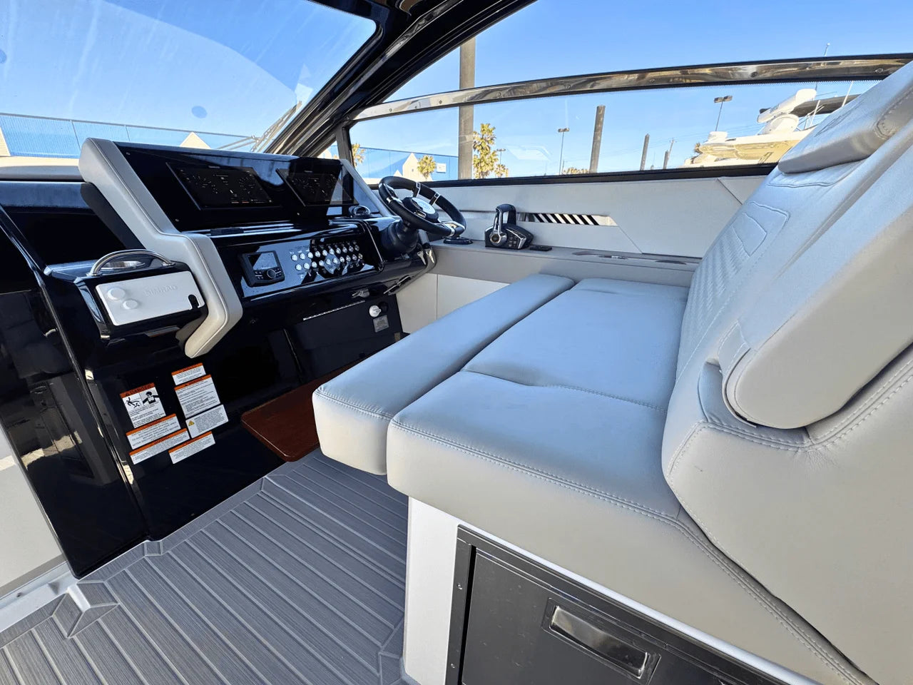 2025 Cruisers Yachts 42 GLS Outboard 42.0 feet, Clearwater, Florida #20