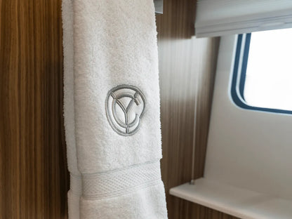 2026 Cruisers Yachts 50GLS OB 50.0 feet, Clearwater, Florida #119