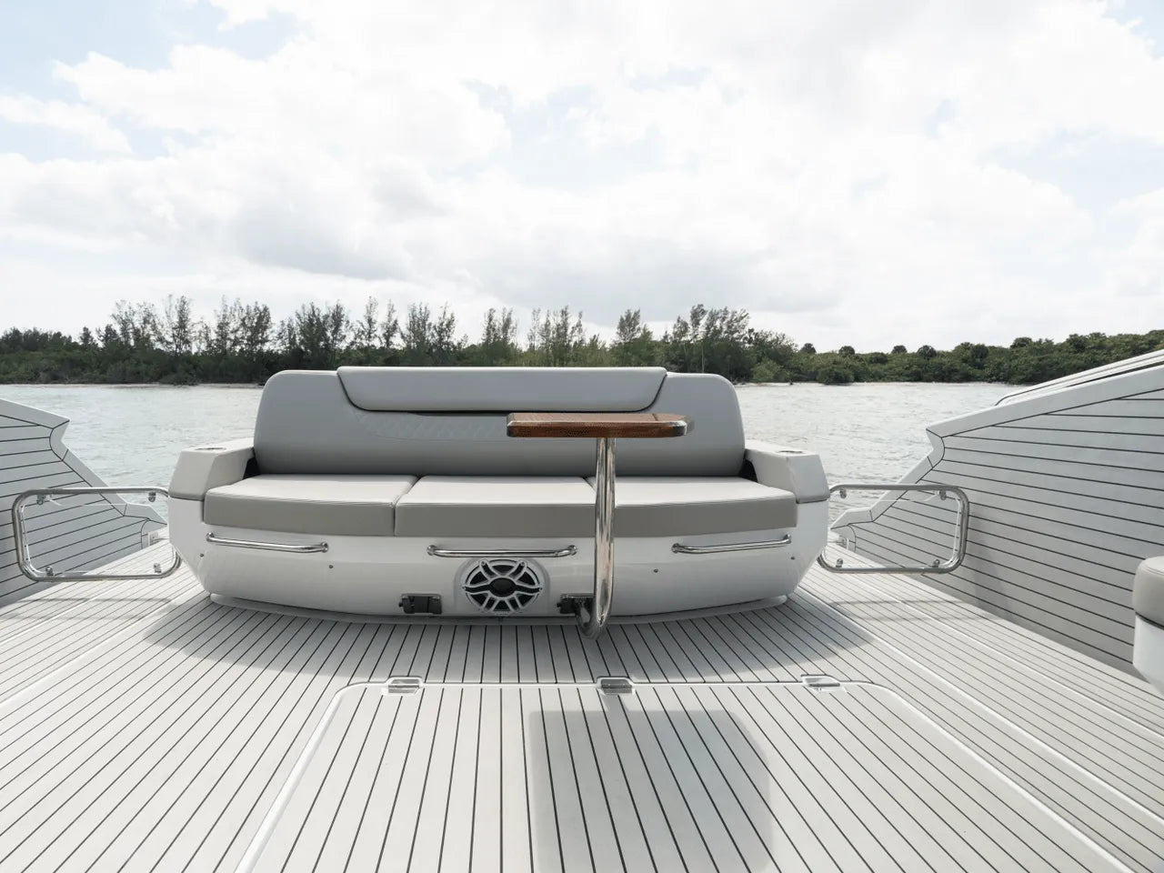 2026 Cruisers Yachts 50GLS OB 50.0 feet, Clearwater, Florida #51