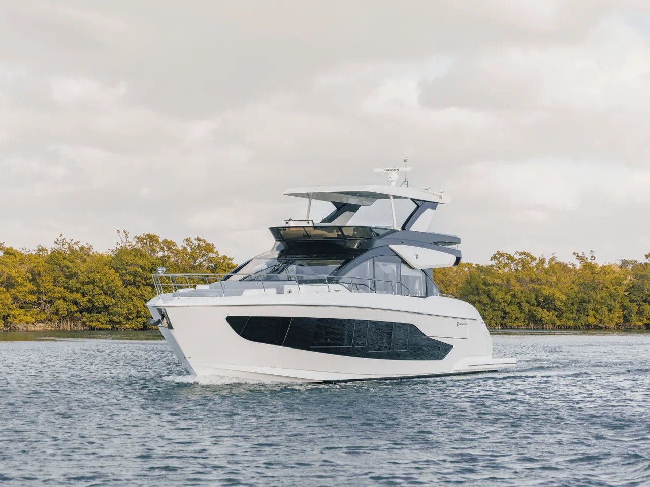 2026 Cruisers Yachts 57 FLY 57.0 feet, Clearwater, Florida #30