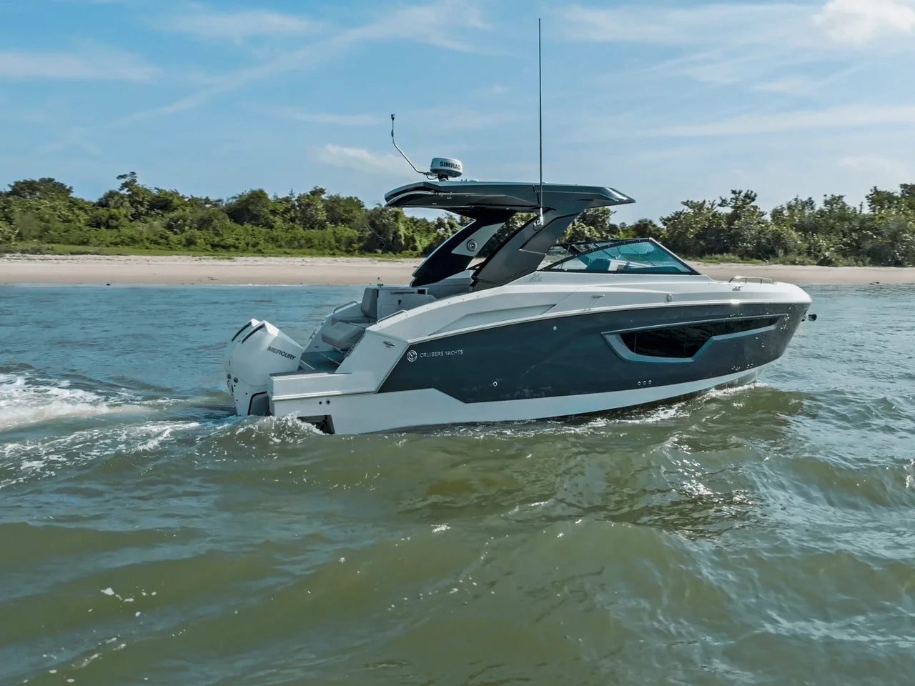2027 Cruisers Yachts 34 GLS Outboard 34.0 feet, Clearwater, Florida #36