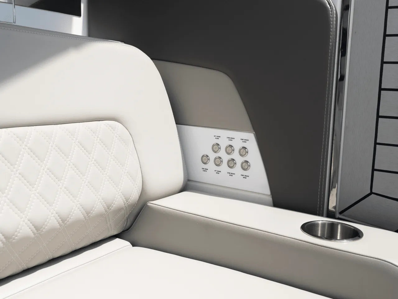 2026 Cruisers Yachts 50GLS OB 50.0 feet, Clearwater, Florida #57