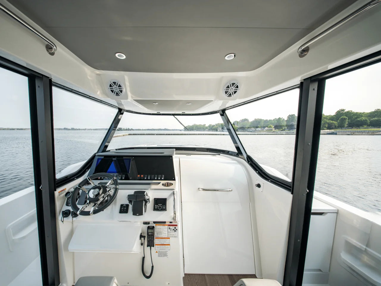 2027 Cruisers Yachts 38 VTR 38.0 feet, Clearwater, Florida #14