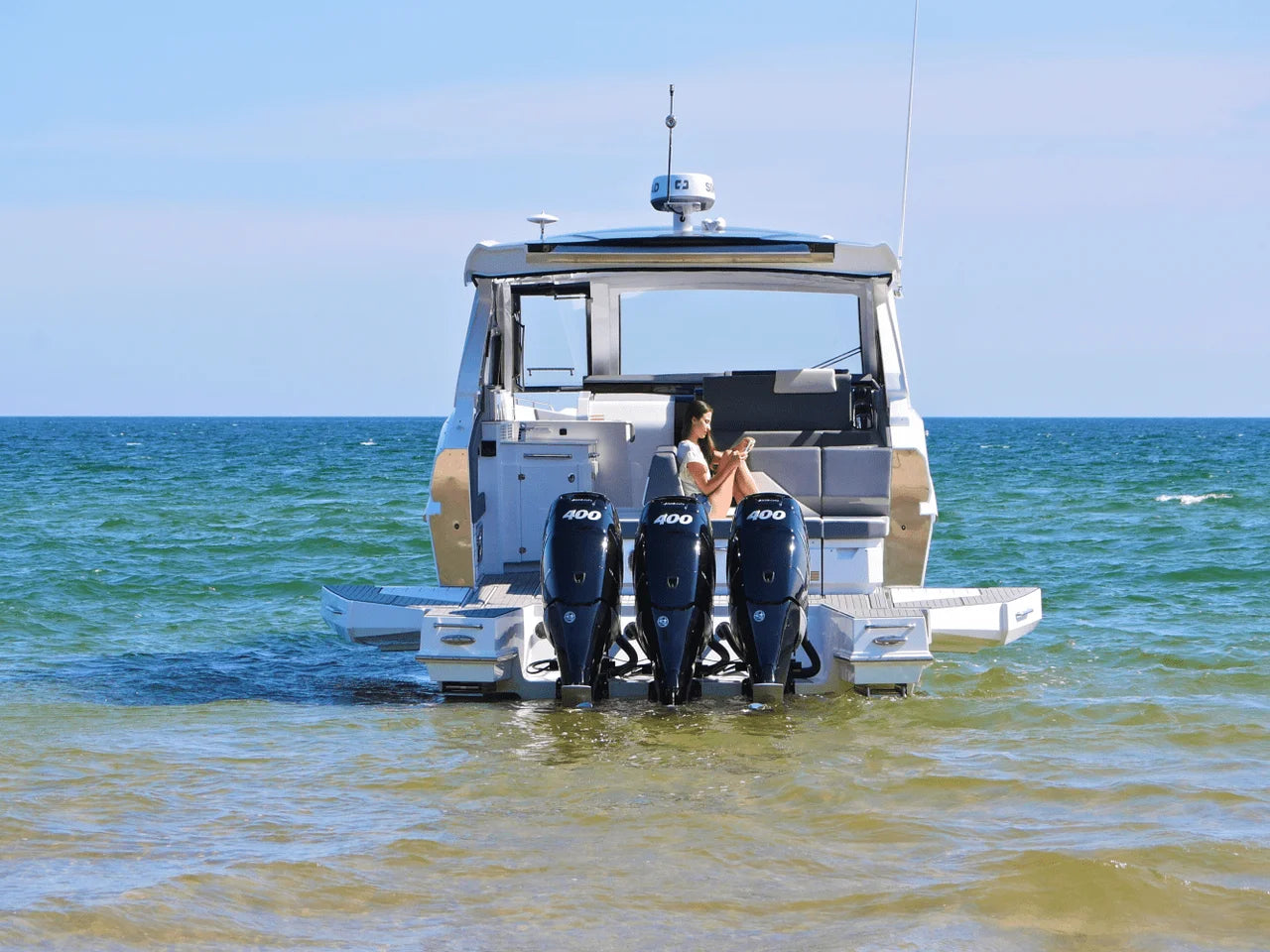 2027 Cruisers Yachts 42 GLS Outboard 42.0 feet, Clearwater, Florida #16