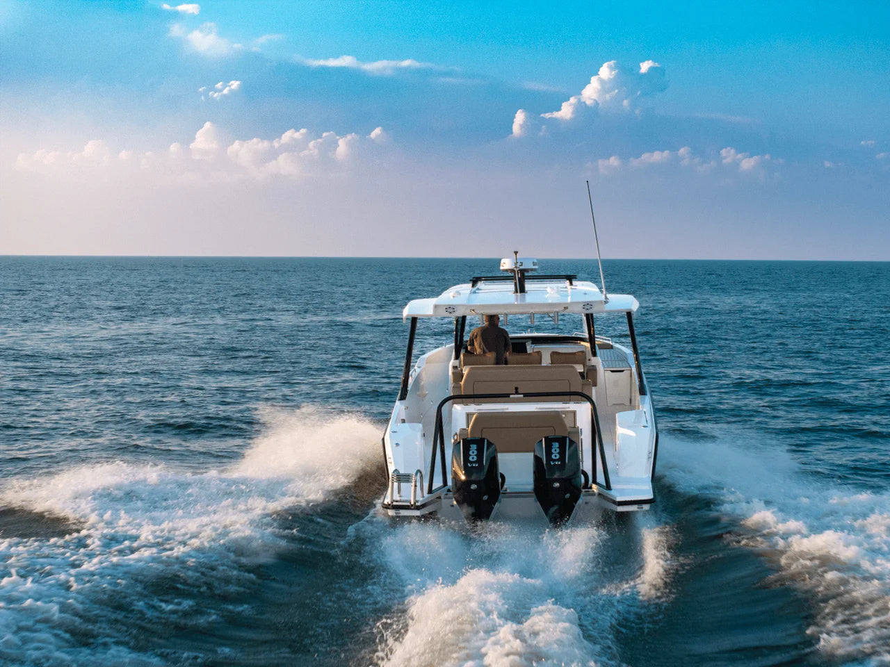 2027 Cruisers Yachts 38 VTR 38.0 feet, Clearwater, Florida #39