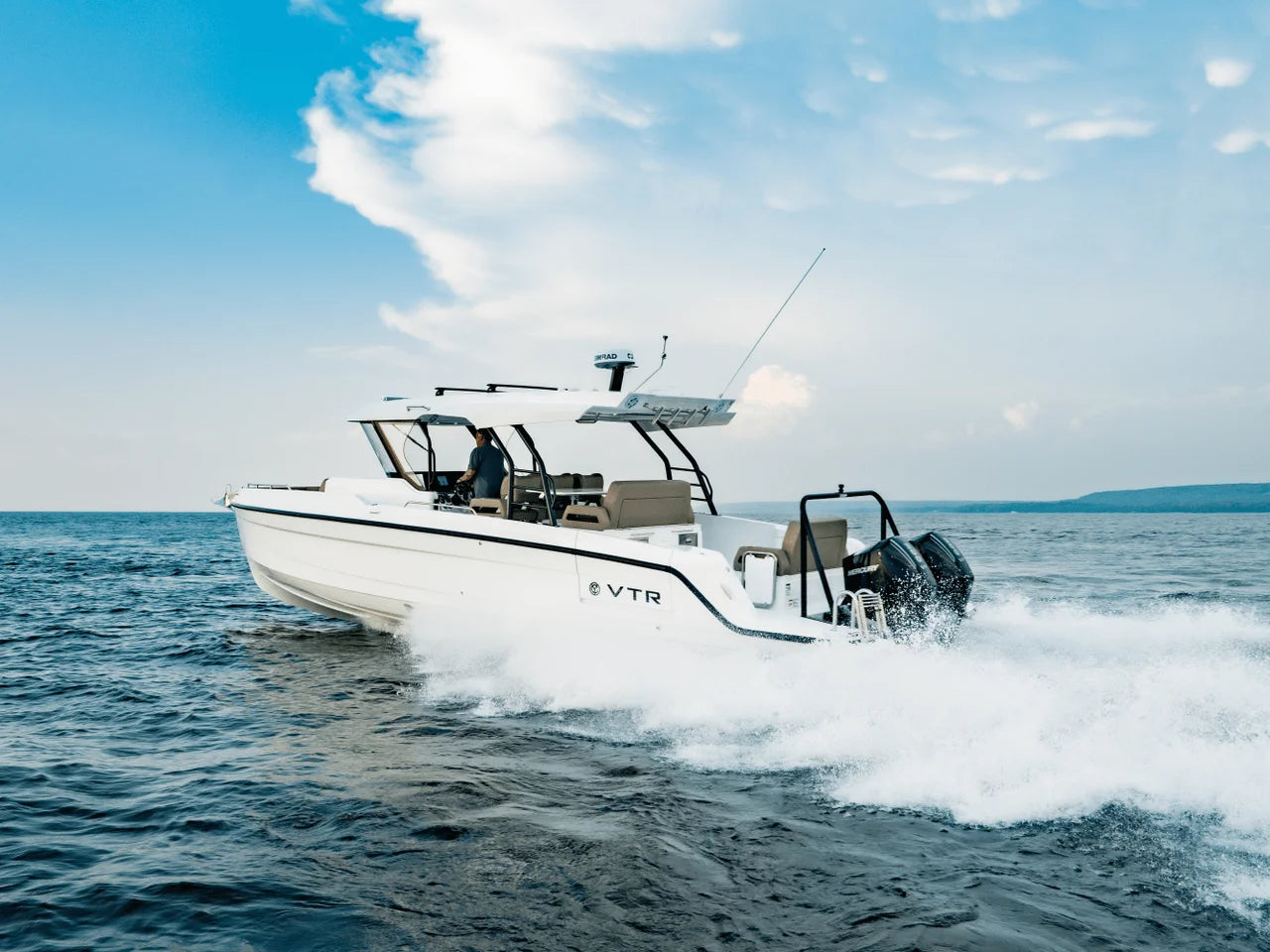 2027 Cruisers Yachts 38 VTR 38.0 feet, Clearwater, Florida #41