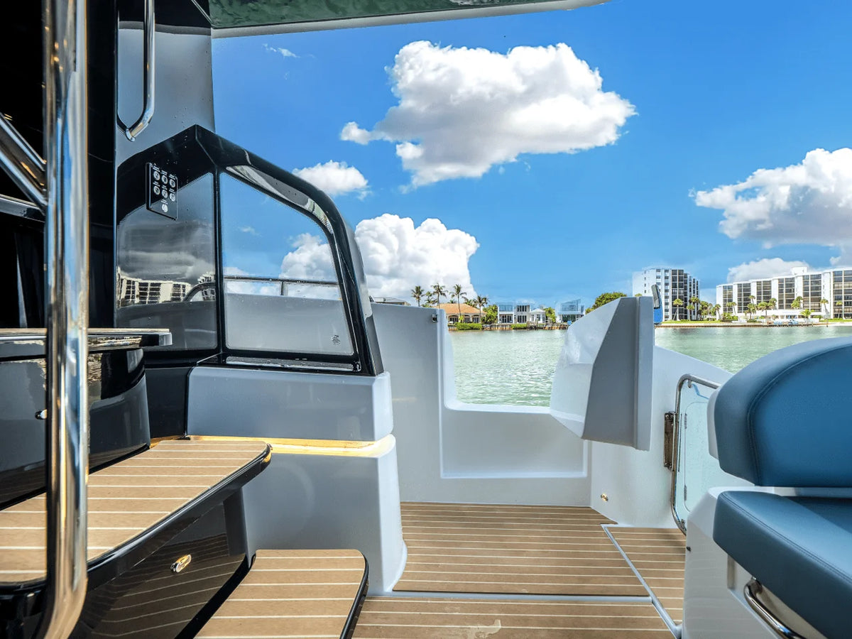 2026 Cruisers Yachts 57 FLY 57.0 feet, Clearwater, Florida #20