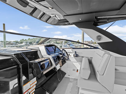 2026 Cruisers Yachts 34 GLS Outboard 34.0 feet, Clearwater, Florida #22