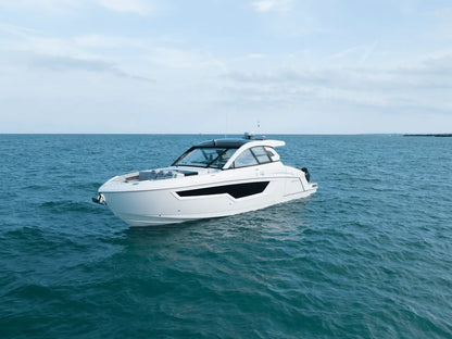 2026 Cruisers Yachts 50GLS OB 50.0 feet, Clearwater, Florida #11