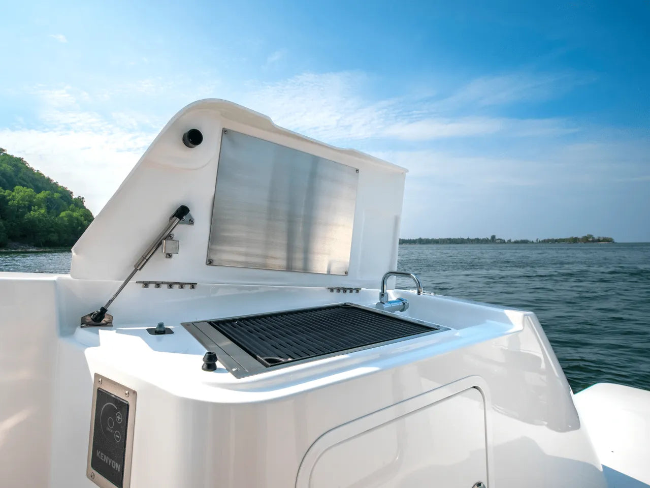 2026 Cruisers Yachts 38 VTR EC 38.0 feet, Clearwater, Florida #8