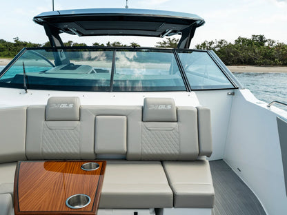 2027 Cruisers Yachts 34 GLS Outboard 34.0 feet, Clearwater, Florida #111
