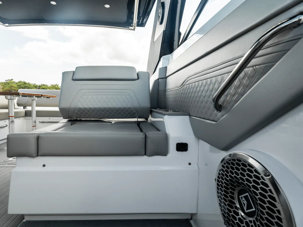 2026 Cruisers Yachts 34 GLS Outboard 34.0 feet, Clearwater, Florida #93