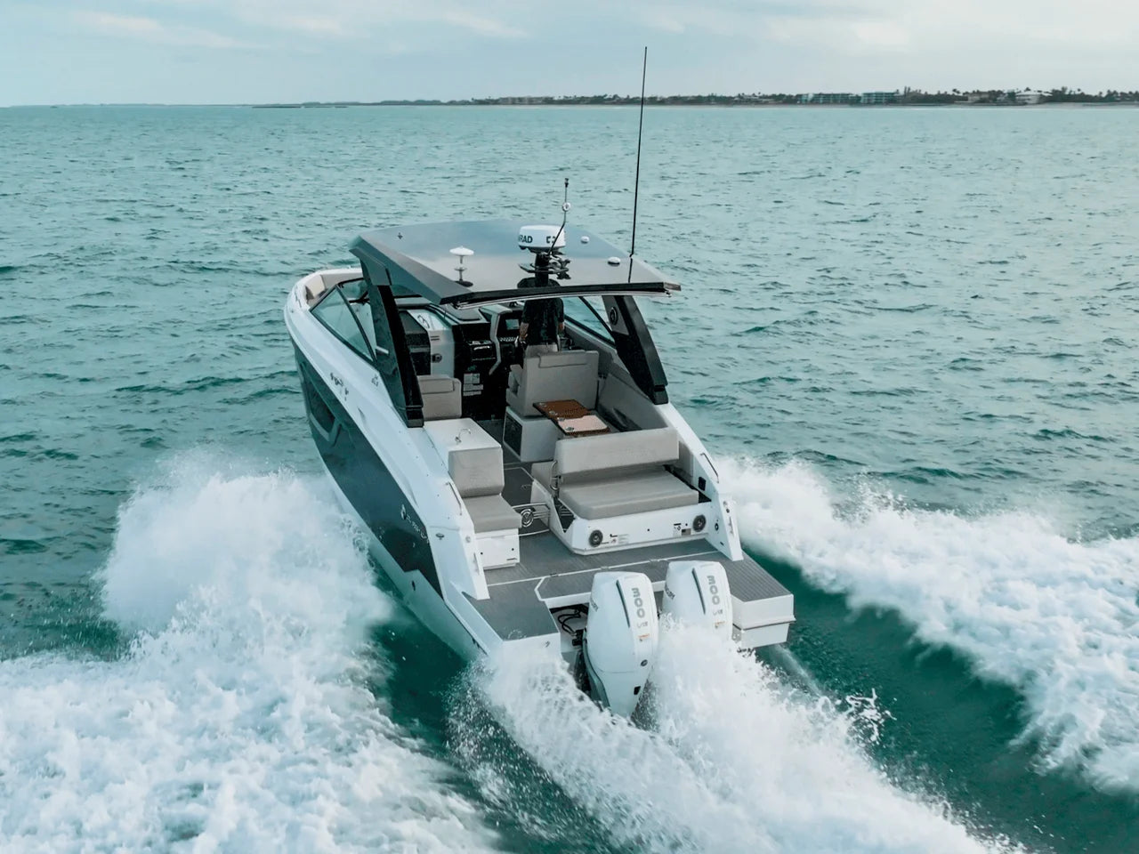 2027 Cruisers Yachts 34 GLS Outboard 34.0 feet, Clearwater, Florida #57