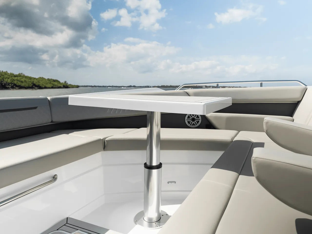 2026 Cruisers Yachts 50GLS OB 50.0 feet, Clearwater, Florida #83