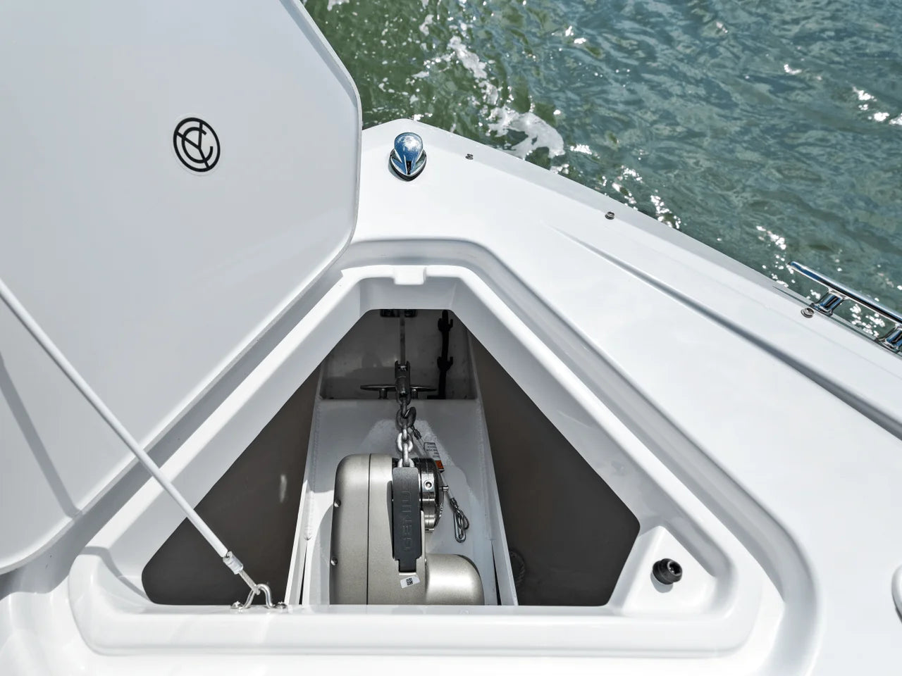 2027 Cruisers Yachts 34 GLS Outboard 34.0 feet, Clearwater, Florida #22