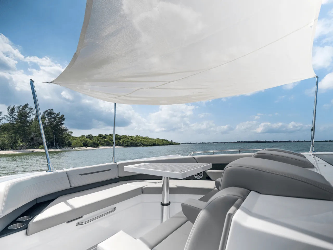 2026 Cruisers Yachts 50GLS OB 50.0 feet, Clearwater, Florida #86