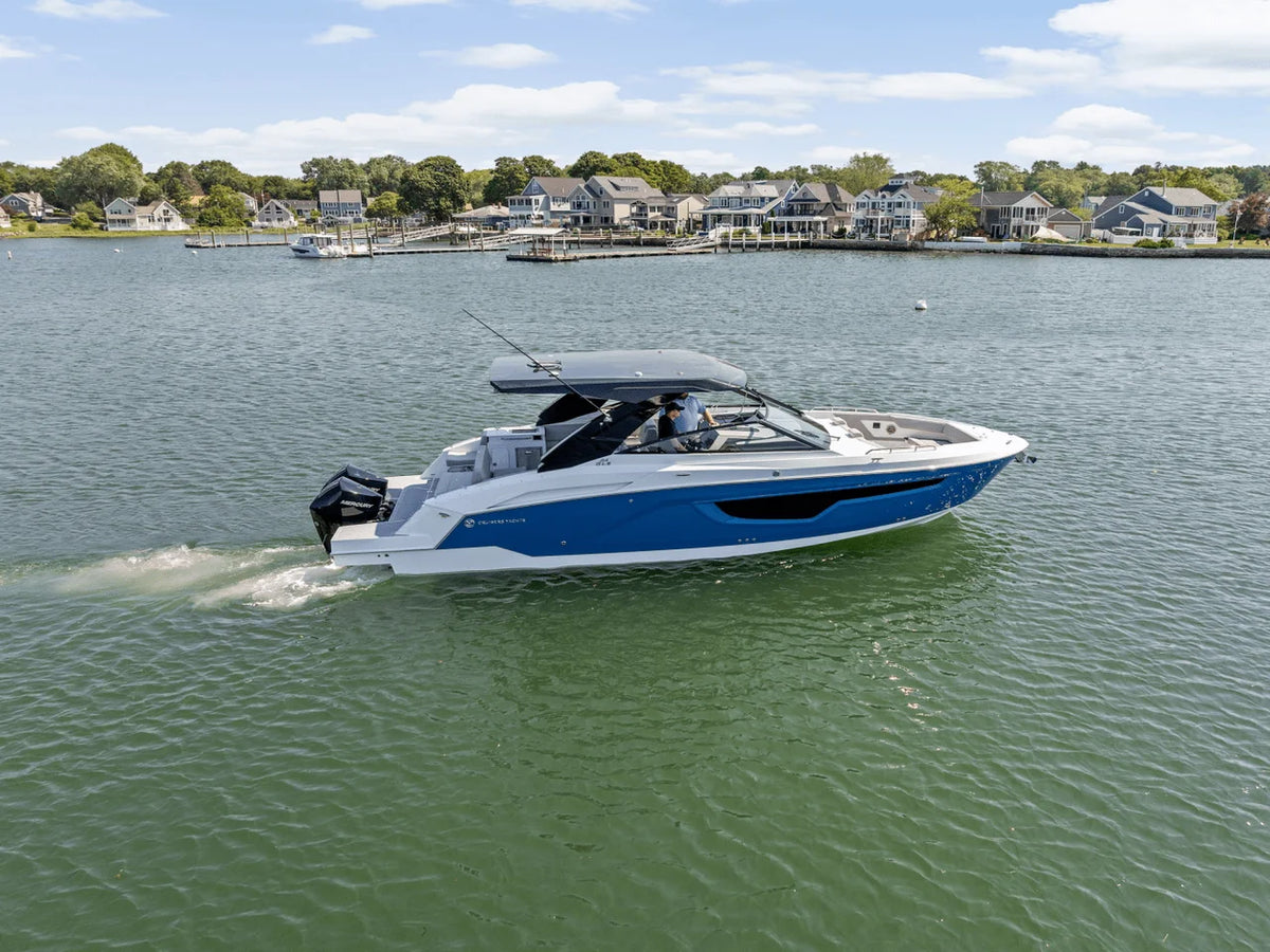 2026 Cruisers Yachts 34 GLS Outboard 34.0 feet, Clearwater, Florida #2