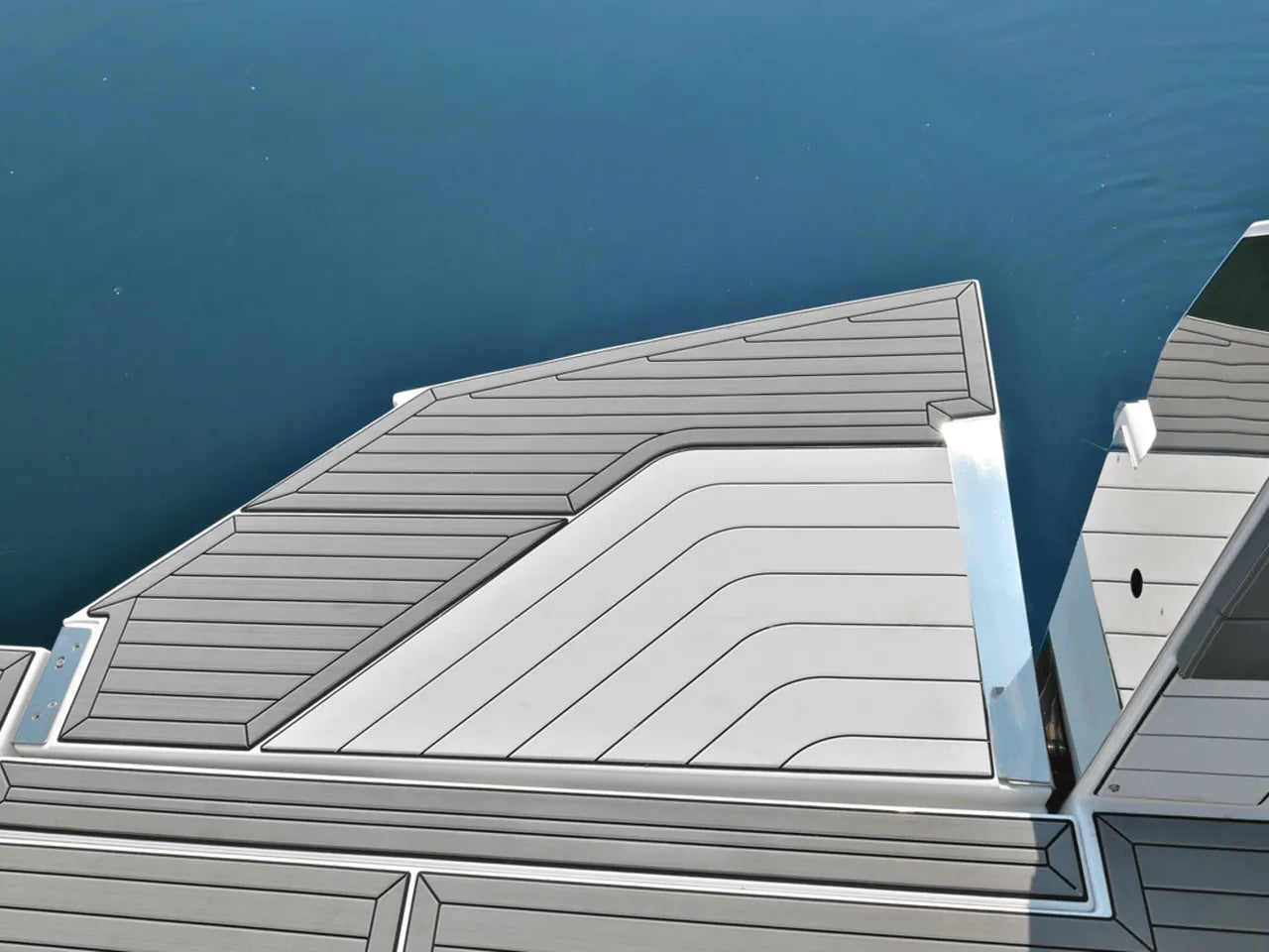 2026 Cruisers Yachts 42 GLS Outboard 42.0 feet, Clearwater, Florida #9