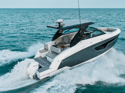 2027 Cruisers Yachts 34 GLS Outboard 34.0 feet, Clearwater, Florida #56
