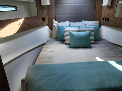 2025 Cruisers Yachts 42 Cantius 42.0 feet, Clearwater, Florida #28