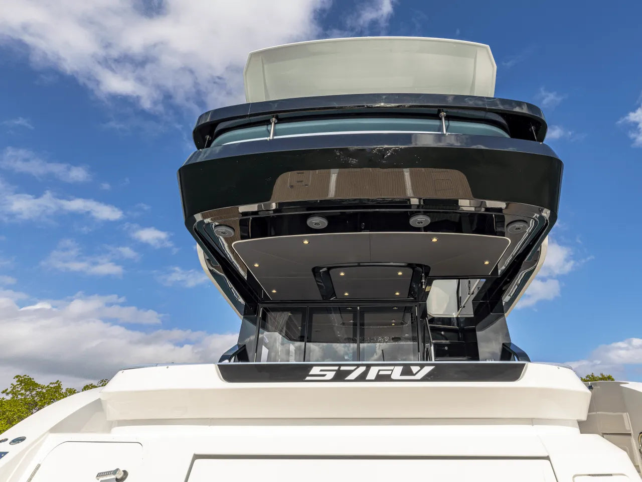 2026 Cruisers Yachts 57 FLY 57.0 feet, Clearwater, Florida #35