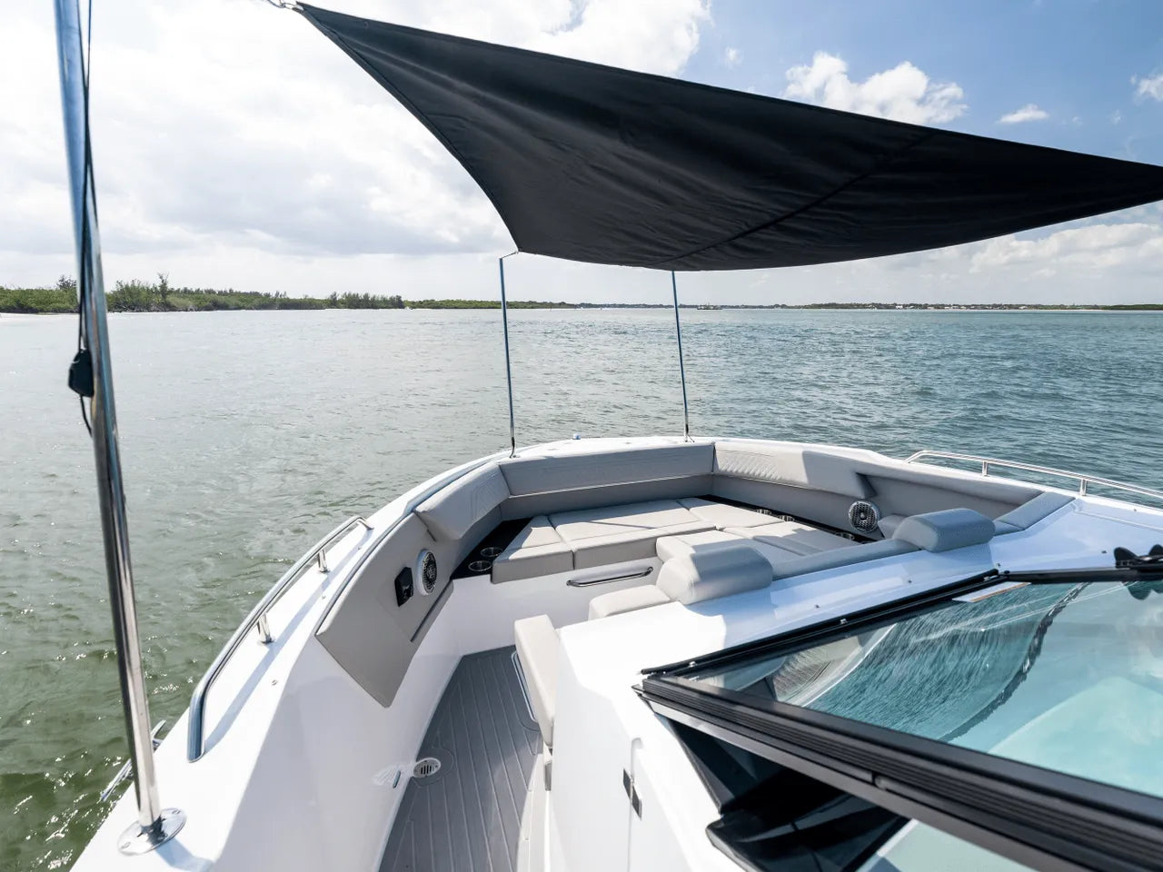 2026 Cruisers Yachts 34 GLS Outboard 34.0 feet, Clearwater, Florida #18