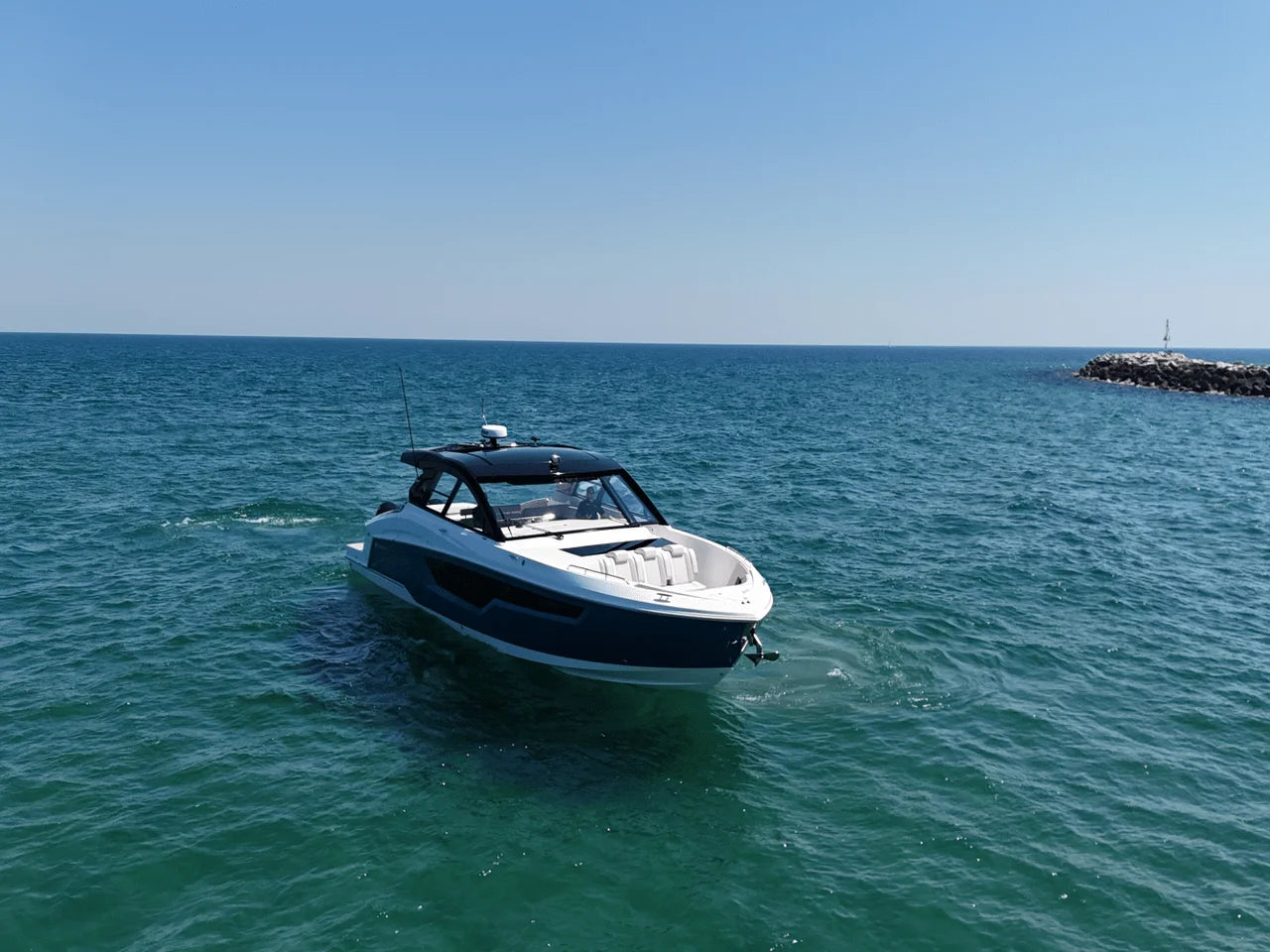 2026 Cruisers Yachts 50GLS OB 50.0 feet, Clearwater, Florida #5