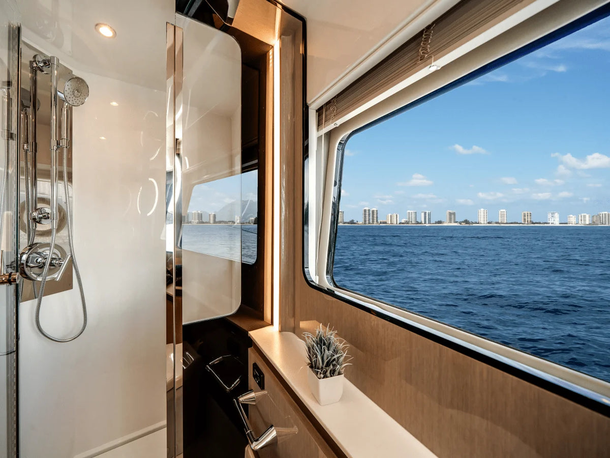 2026 Cruisers Yachts 57 FLY 57.0 feet, Clearwater, Florida #31