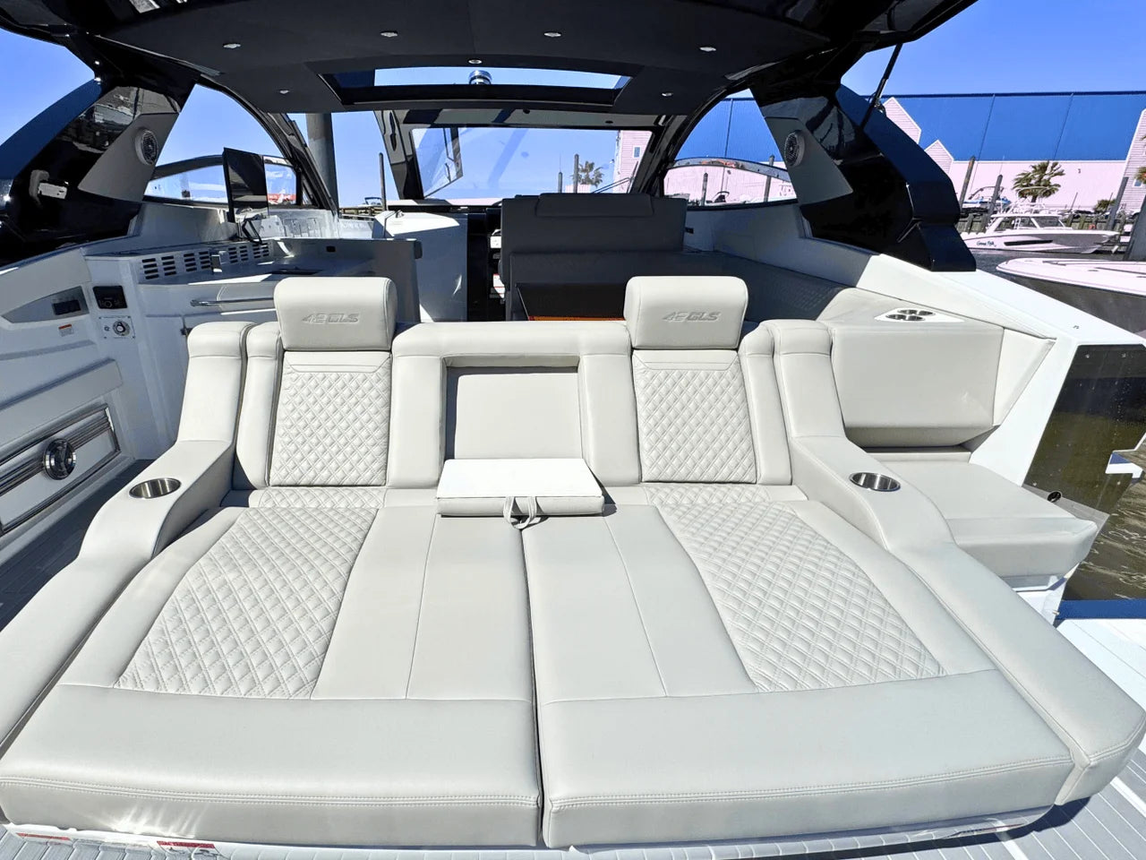 2025 Cruisers Yachts 42 GLS Outboard 42.0 feet, Clearwater, Florida #8