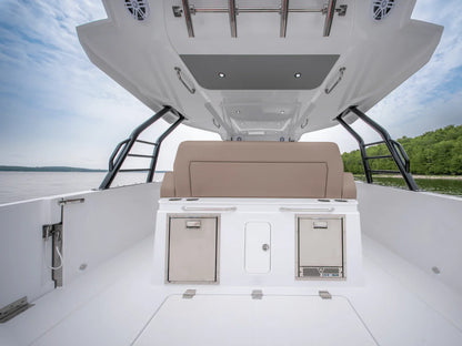 2027 Cruisers Yachts 38 VTR 38.0 feet, Clearwater, Florida #12