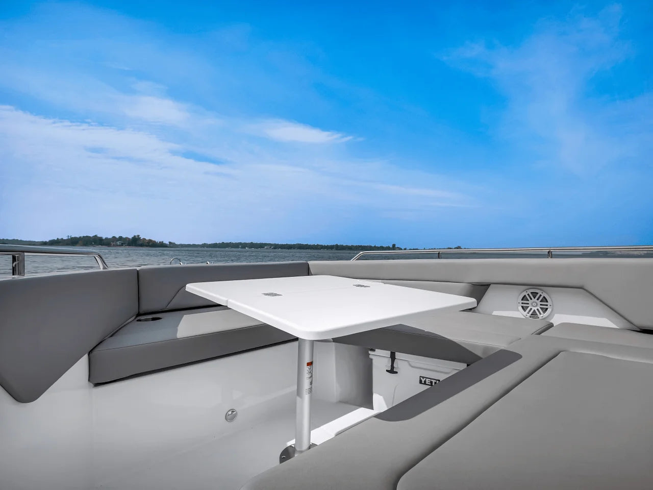 2027 Cruisers Yachts 38 VTR 38.0 feet, Clearwater, Florida #22