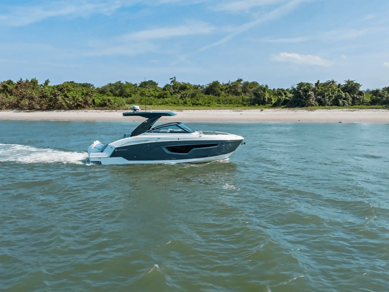 2027 Cruisers Yachts 34 GLS Outboard 34.0 feet, Clearwater, Florida #34