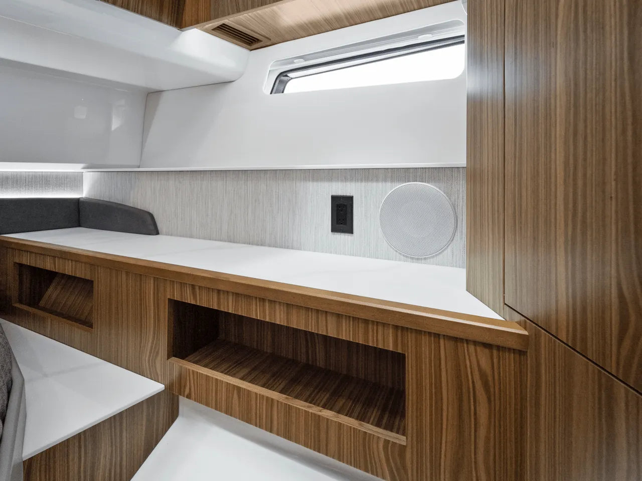 2026 Cruisers Yachts 50GLS OB 50.0 feet, Clearwater, Florida #42