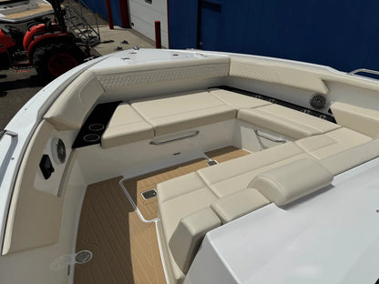 2026 Cruisers Yachts 34 GLS 34.0 feet, Clearwater, Florida #54