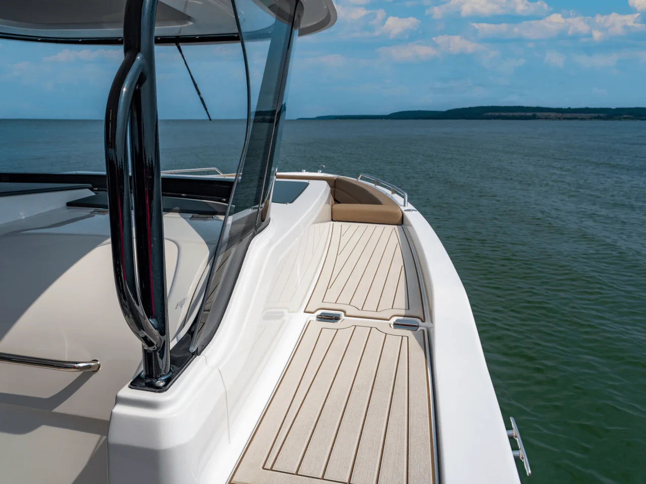 2027 Cruisers Yachts 38 VTR 38.0 feet, Clearwater, Florida #26