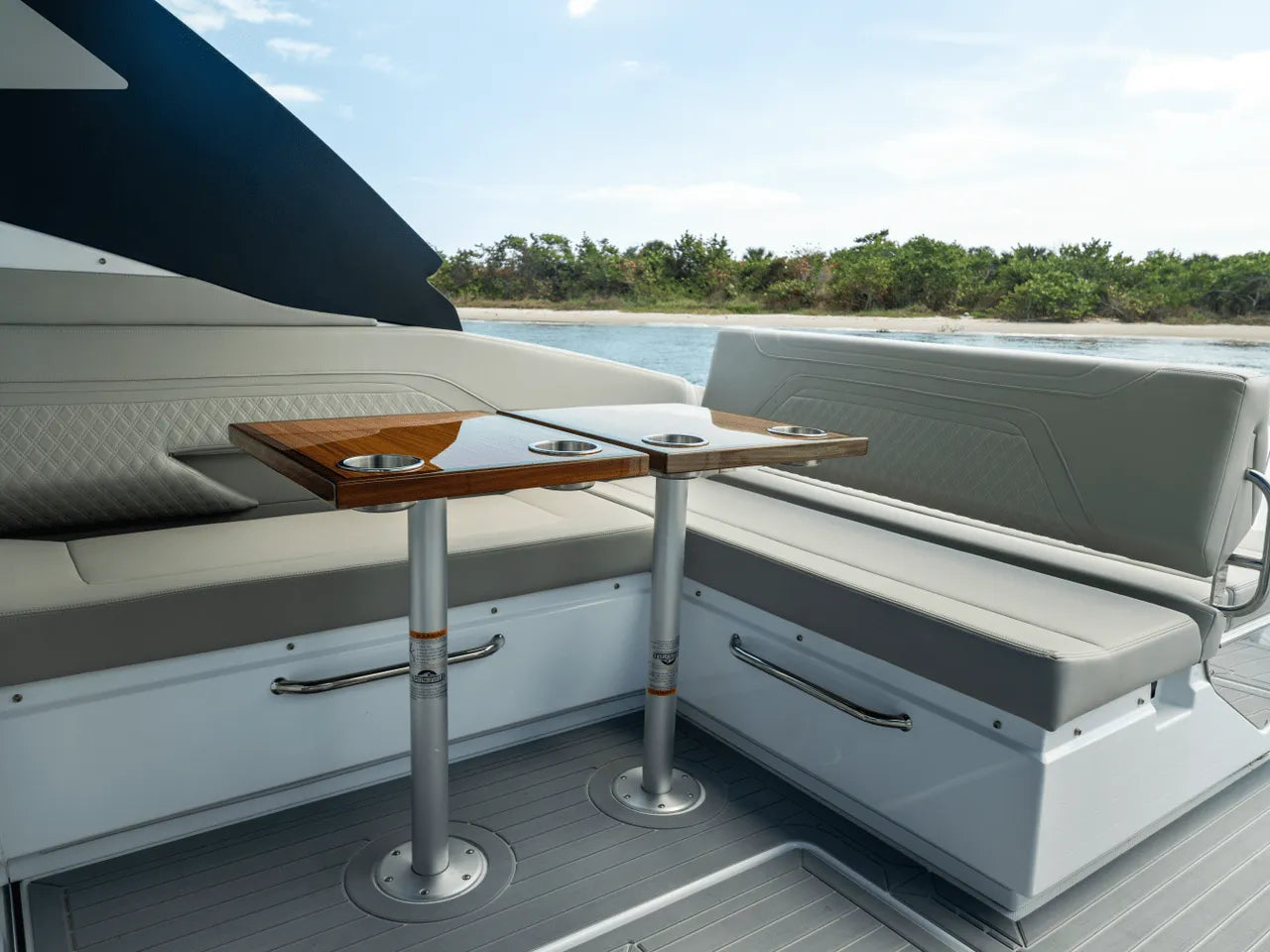 2026 Cruisers Yachts 34 GLS Outboard 34.0 feet, Clearwater, Florida #71