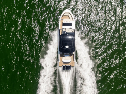 2025 Cruisers Yachts 50 GLS Outboard 50.0 feet, Clearwater, Florida #19