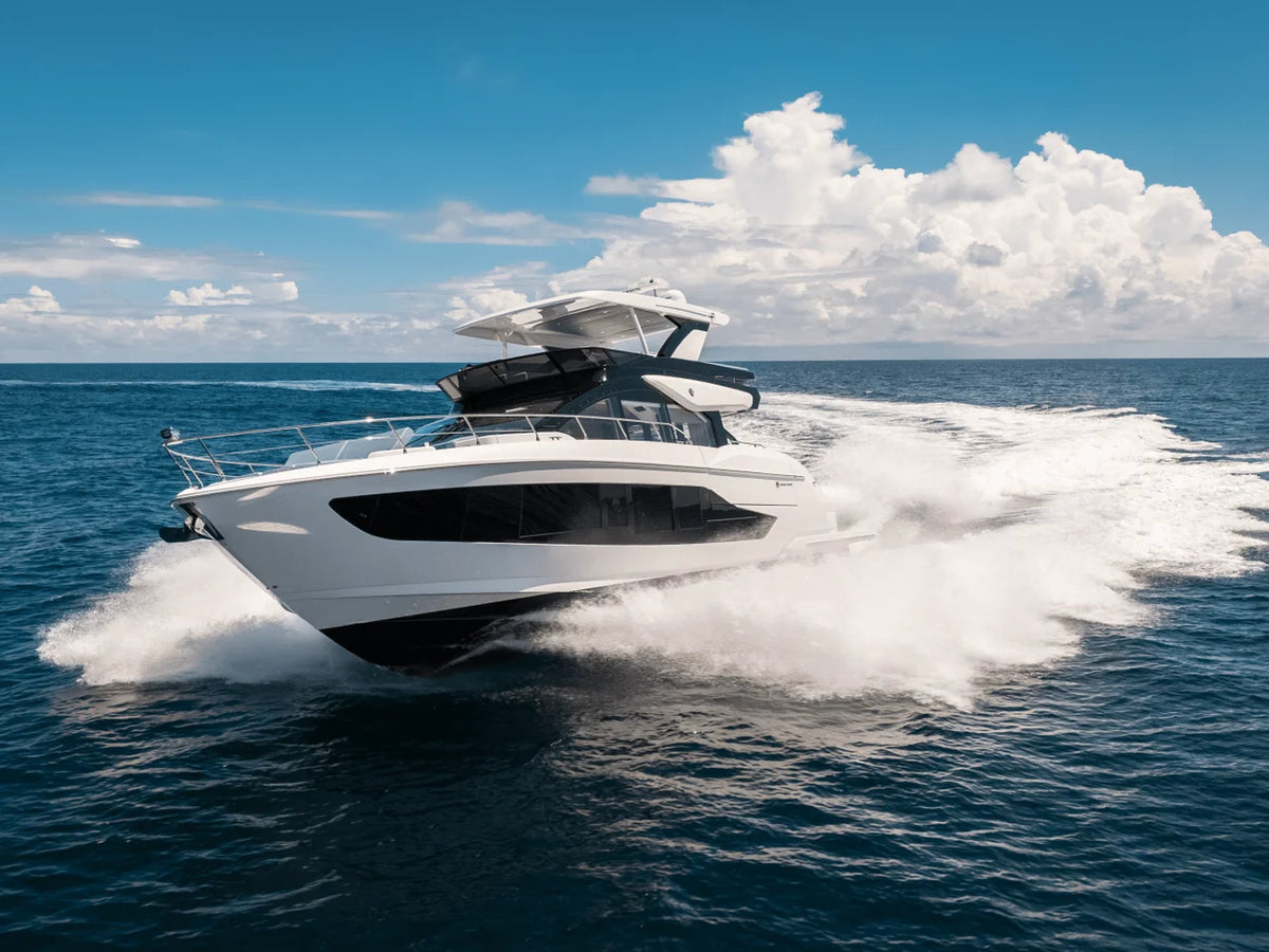 2026 Cruisers Yachts 57 FLY 57.0 feet, Clearwater, Florida #10