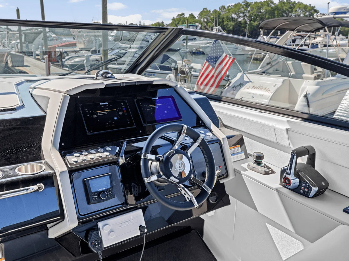 2026 Cruisers Yachts 34 GLS Outboard 34.0 feet, Clearwater, Florida #24