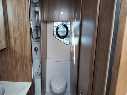 2025 Cruisers Yachts 42 Cantius 42.0 feet, Clearwater, Florida #25