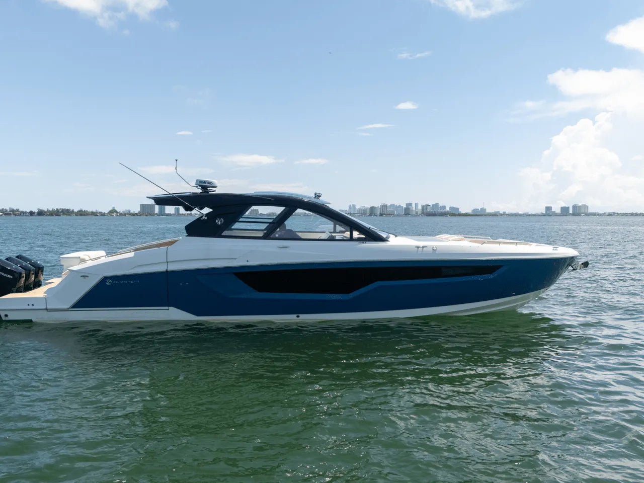 2025 Cruisers Yachts 50 GLS Outboard 50.0 feet, Clearwater, Florida #10