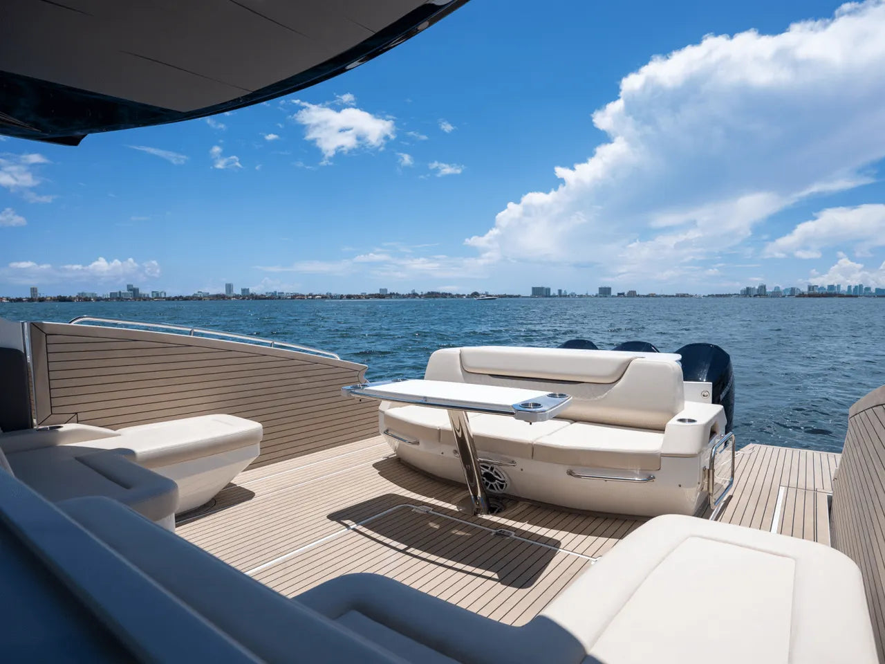 2025 Cruisers Yachts 50 GLS Outboard 50.0 feet, Clearwater, Florida #44