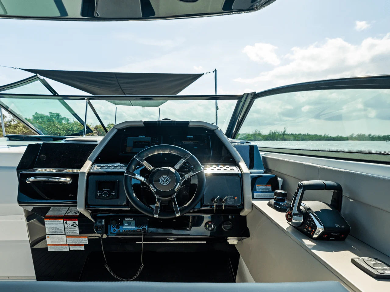 2027 Cruisers Yachts 34 GLS Outboard 34.0 feet, Clearwater, Florida #116